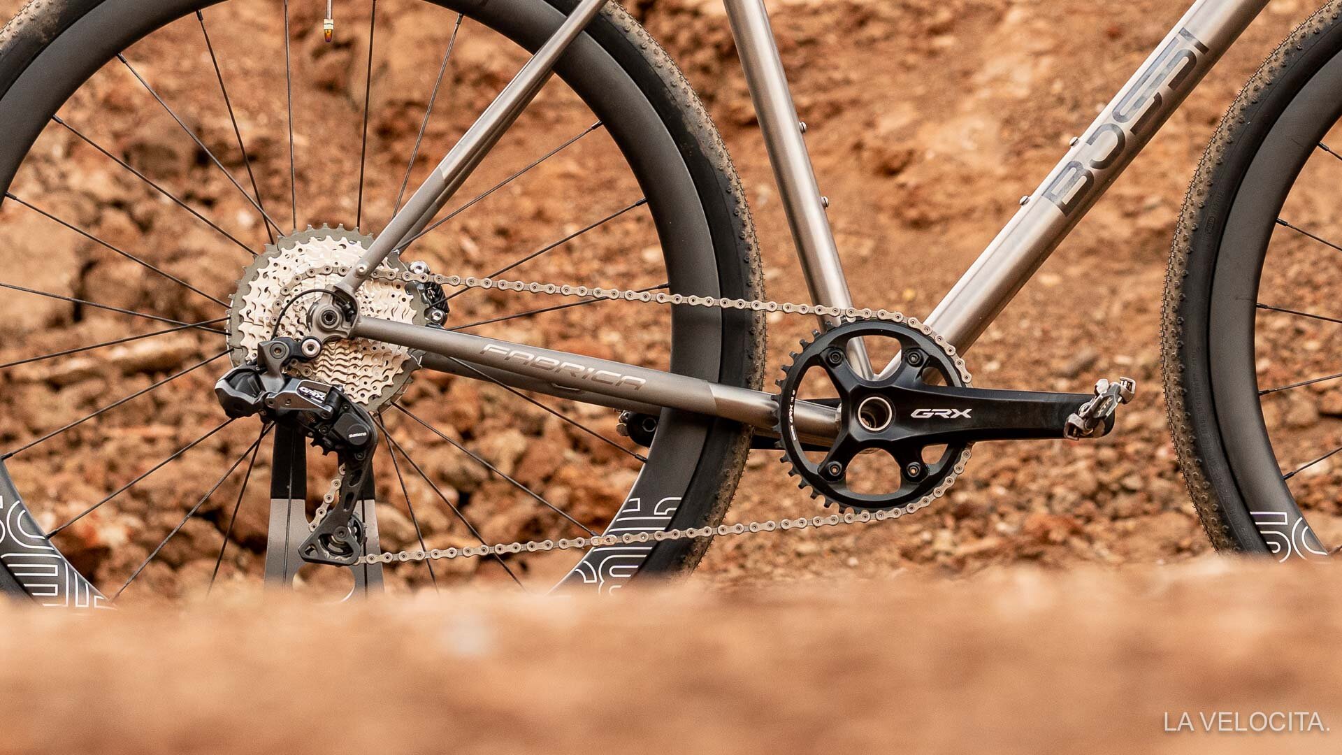 Shimano GRX RX815 Di2 groupset review - LA VELOCITA.